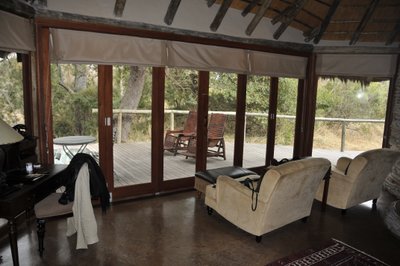 20090814053244 - Safari Lodge Stone Rondavel Entrance